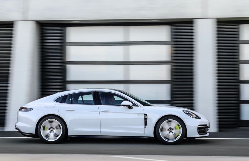 Porsche Panamera 4s hybrid